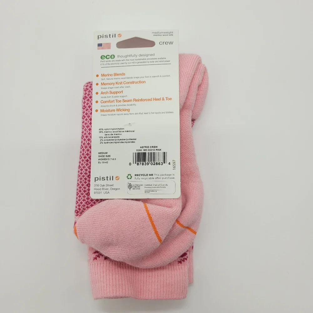 Pistil Astrid Crew Socks Merino Wool Silk Blend Pink Snowflake Womens Medium NEW